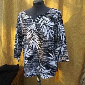 Ruby Rd. Black & White top New With Tags
